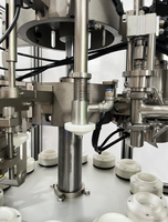 Machine automatique de remplissage et de scellage de tubes en plastique composite pour crème cosmétique et pommade avec marquage de date