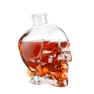 <span class=keywords><strong>Bouteille</strong></span> à liqueur <span class=keywords><strong>de</strong></span> whisky, vodka, tequila, spiritueux en verre transparent <span class=keywords><strong>de</strong></span> haute qualité, tête <span class=keywords><strong>de</strong></span> crâne, 750 ml, 1000 ml, design créatif, emballage haut <span class=keywords><strong>de</strong></span> gamme - Product Image 1