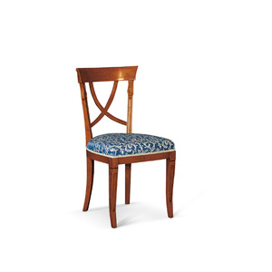 Sedia da soggiorno Liberty con tessuto e accenti di rifinitura sul sedile - Product Image 1