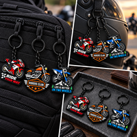 Porte-clés en caoutchouc personnalisés pour moto, forme de moto 3D, design de dessin animé, souvenir du club des motards, porte-clés légers en PVC