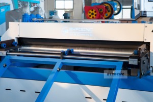 Machine automatique de fabrication de conduits CVC Ligne de fabrication automatique de conduits <span class=keywords><strong>3</strong></span> Ligne de fabrication automobile de conduits <span class=keywords><strong>3</strong></span> - Product Image 2