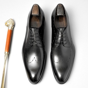 Zapatos de Cuero Marrón Puntiagudos para Hombre Estilo Inglés, Zapatos de Cuero Formales para Bodas y Negocios - Product Image 5