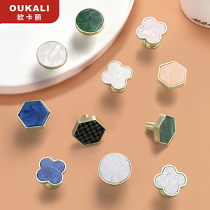 Oukali - Tiradores de Muebles de Latón Cepillado con Forma de Flor Redonda y Hexagonal para Cajones de Cocina, Perillas de Zinc Acrílico - Product Image 6
