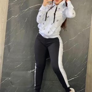 เสื้อผ้าผู้หญิงสุดหรู ชุดออกกำลังกาย ชุดกีฬา กางเกงโยคะ ชุดกีฬาผู้ชาย ที่คาดผมออกกำลังกาย เสื้อผ้าออร์แกนิค - Product Image 5