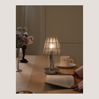 Lampe de table vintage haut de gamme en vitrail avec ampoule LED E14 pour chambre et bureau – Éclairage de luxe