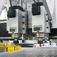 Nouveau modèle 2026 : Machine de gravure CNC à double tête 1325 à 3 axes avec système de contrôle intégré pour le travail du bois et la fabrication d'armoires