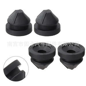 ยางกันกระแทกฝากระโปรงเครื่องยนต์ Volkswagen รุ่น 07C133588FG 4 ชิ้น สีดำ อะไหล่ทดแทน - Product Image 5