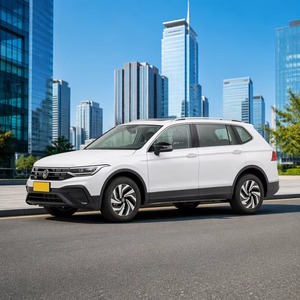 รถยนต์มือสอง Volkswagen Tiguan L 2024 PRO 380TSI 4WD R-Line Premium พวงมาลัยซ้าย พร้อมหลังคาซันรูฟแบบพาโนรามา มีรถพร้อมส่ง - Product Image 1