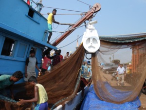 Nhà máy trực tiếp tùy chỉnh giá bán buôn PURSE Seine <span class=keywords><strong>Net</strong></span> Hauler khối điện thuyền đánh cá sản xuất hàng loạt - Product Image 5