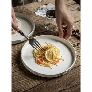 Plato de cerámica con rayas blancas, ideal para Instagram, plato minimalista de 8 pulgadas para bistec, pastel, fruta, postre, ensalada, cena estilo occidental - Product Image 2