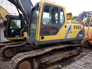 Excavatrice Volvo EX210BLC d'occasion de haute qualité, modèle 2010, 21 tonnes, capacité de la benne de 1,03 m, moteur de pompe efficace, bon état - Product Image 3