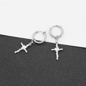 Pendientes de Cruz con Diseño Sencillo y Exclusivo 2026, de Acero Inoxidable, Estilo Lujoso y Ligero, Unisex, Joyería de Moda al por Mayor - Product Image 5