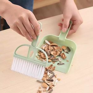 Creative Practical Function Car Pets Desktop Keyboard Sweep Cleaning <b>Brush</b> <b>Small</b> Portable Mini Broom <b>Dustpan</b> Set - Product Image 5