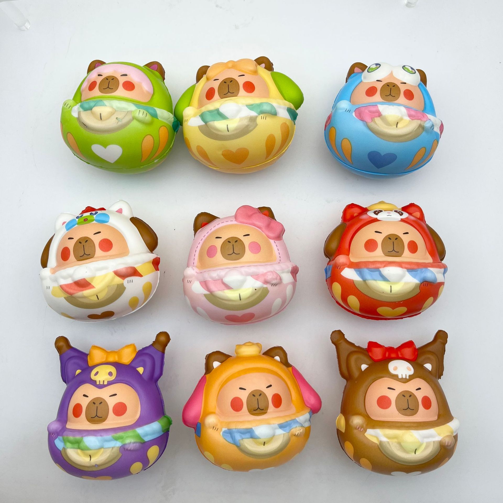Kapibala Sanrio (un ensemble mixte de 9 cm)