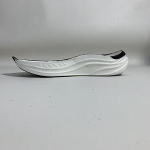 Semelle de chaussure décontractée rétro en EVA et TPR, style Dad Sneaker tendance, légère et antidérapante pour hommes et femmes, vente en gros, personnalisable - Product Image 4