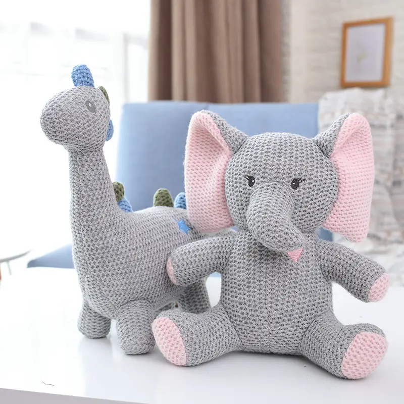 Großhandel 20cm gestrickte Baumwolle Schöne Tier Plüschtiere Super Soft Cartoon Gefüllte Dino Elefant Kaninchen Für Kinder Baby Doll Home D.