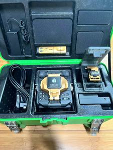 Máquina de Soldadura INNO VIEW12R Usada en Varios Idiomas con Herramientas Usadas Fusion Splicer - Product Image 4