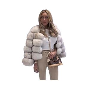 Cappotto da Donna Nuovo in Pelliccia Sintetica di <span class=keywords><strong>Volpe</strong></span> all'Ingrosso dalla Fabbrica Stile Europeo Americano Caldo con Cuciture Autunnale Corto Tinto con Bottone - Product Image 1
