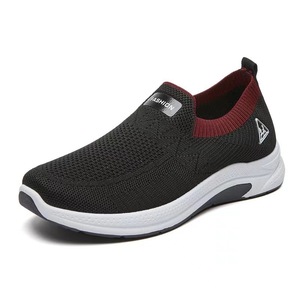 Nouvelles chaussures de marche pour femmes, respirantes, légères, à enfiler, avec empeigne en mesh, antidérapantes, à semelle souple, résistantes à l'usure - Product Image 3