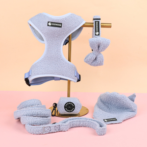 Arnés Ajustable para Mascotas Teddy Sherpa, Conjunto de Arnés para Perros Antitiros, Collares y Correas Duraderos, Arnés Tipo Chaleco Fácil de Poner - Product Image 1