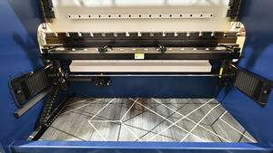 Độ chính xác cao 170t3200 đồng bộ CNC Báo Chí phanh máy hoàn toàn tự động hệ thống điều khiển mang động cơ cho tấm nhôm - Product Image 3