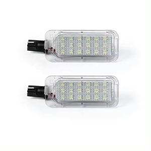 2 pezzi <span class=keywords><strong>accessori</strong></span> auto luce targa a LED per <span class=keywords><strong>Ford</strong></span> Fiesta Focus <span class=keywords><strong>C</strong></span>-<span class=keywords><strong>Max</strong></span> - Product Image 4