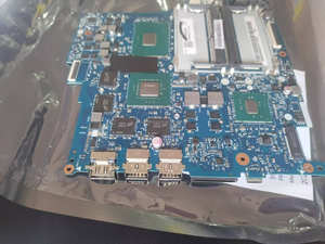 Para <span class=keywords><strong>Lenovo</strong></span> Legion <span class=keywords><strong>Y520</strong></span> placa base de computadora portátil FUR 5B20N00280 W/ CPU i7-7700HQ GTX1050TI 4GB DY512 NM-B191 - Product Image 4