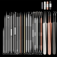 Kit d'outils d'extraction de comédons en acier inoxydable avec pinces à cellules fines et extracteurs d'acné pour le traitement de l'acné, le nettoyage des pores et l'élimination des points noirs sur le nez et le visage en salon