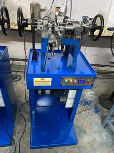 Machine de fabrication de chaînes à haute efficacité pour bijoux en or, argent et métaux, équipement de production de chaînes automatiques de précision - Product Image 3