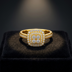Anillo de compromiso para mujer Gourik SDR014 de latón chapado en oro con moissanita creada en laboratorio, diseño de racimo de doble fila con pavé, moderno, abril - Product Image 3