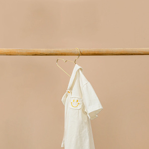 Nhà Máy Số Lượng Lớn Bán Pet Kid Quần Áo Móc Áo Tùy Chỉnh Dễ Thương Nhỏ Vừa Kích Thước Lớn Kim Loại Vàng Quần Áo Móc Áo - Product Image 3