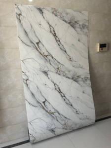 Carta da Parati Adesiva in Vinile Effetto Marmo Lucido per Bagno, Decorazione Casa, Adesivo Murale in Schiuma Autoadesivo - Product Image 2