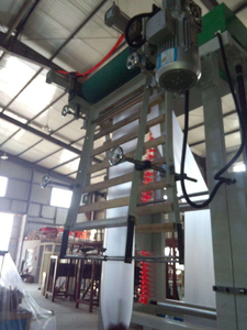 Machine de soufflage de film plastique étirable avec composant de moteur de base HDPE LDPE LLDPE PE PP extrudeuse automatique de film soufflé à une seule couche - Product Image 3