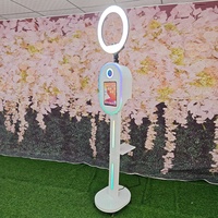 Mesin Photo Booth Modern Oval iPad DSLR Mudah Dipasang untuk Pesta Pernikahan dan Acara Lainnya