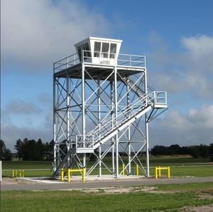 <span class=keywords><strong>Tour</strong></span> d'observation My-Size Patrol avec échelle inspirée de l'acier et de la conception d'angle en acier pour les accessoires de télécommunication <span class=keywords><strong>Tour</strong></span> d'antenne - Product Image 4