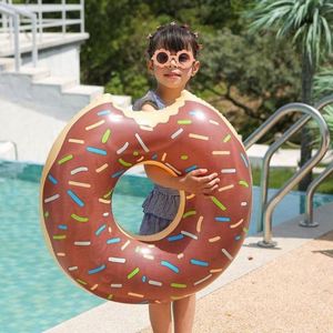 Flotador de Piscina en Forma de Donut, Azul, Resistente, Inflable, Anillo de Natación de PVC con Certificación CE, Tamaño Personalizado, Deporte Acuático para Niños, Hecho en EE. UU. - Product Image 3