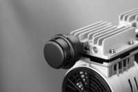 Compresseur d'air sans huile à piston silencieux pour équipement dentaire 550W 750W pour réservoir dentaire 50L