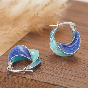 Pendientes de aro con textura en espiral para mujer, estilo vintage, accesorios para las orejas de uso diario - Product Image 2