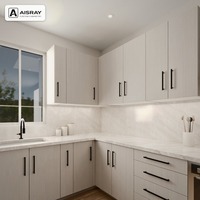 Meuble de cuisine stratifié, aménagement en U contemporain, unités sur mesure, boîtes en panneaux de particules et tiroirs à fermeture amortie