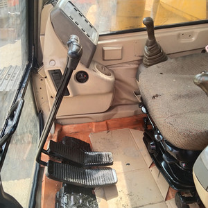 Excavadora de cadenas Caterpillar usada de origen japonés CAT330B 330BL 330C/CL 330DL/D, motor de alta calidad de 107 kW con caja de cambios y bomba. - Product Image 4