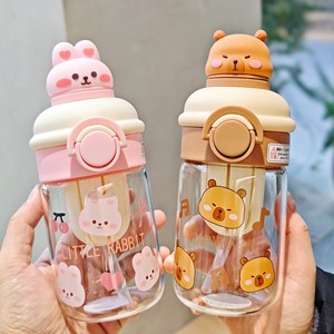 C213 Cute Cartoon Straw Cup Botella de <span class=keywords><strong>vidrio</strong></span> recubierta de <span class=keywords><strong>agua</strong></span> para beber directamente Capacidad de 400ml para <span class=keywords><strong>agua</strong></span> <span class=keywords><strong>mineral</strong></span> - Product Image 1