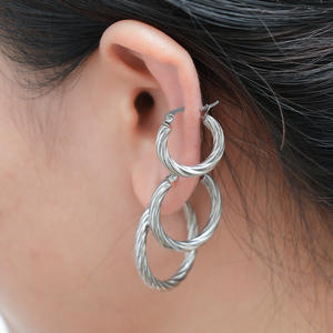 Retro Style <b>Gold</b> Women's Trendy Round Twill Stainless Steel <b>Earrings</b> Hoop <b>Set</b> - Product Image 2