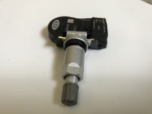 4H23-1A159-AE لجاكوار XF XJ k لاند روفر ديسكفري روفر C2C41655 XR855949 LR010532 TirePressuresensor - Product Image 3