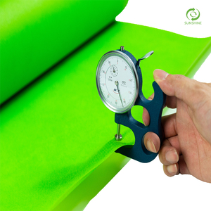 <span class=keywords><strong>Tissu</strong></span> non tissé en polypropylène (PP), matériau écologique réutilisable <span class=keywords><strong>pour</strong></span> les sacs fourre-tout en PP non tissé, les sacs d'épicerie - Product Image 3
