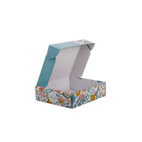 Boîte pliante pour cadeaux en carton ondulé écologique personnalisée en usine OEM avec gaufrage, matériaux recyclés, impression de logo par estampage à chaud