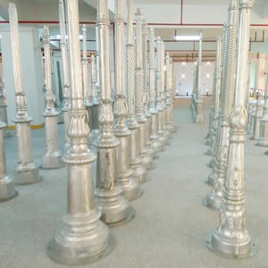 4 m avrupa açık klasik dekoratif alüminyum siyah dökme demir alçak gerilim baba e27 Led bahçe lambası parkı çim ayakta Lig - Product Image 4