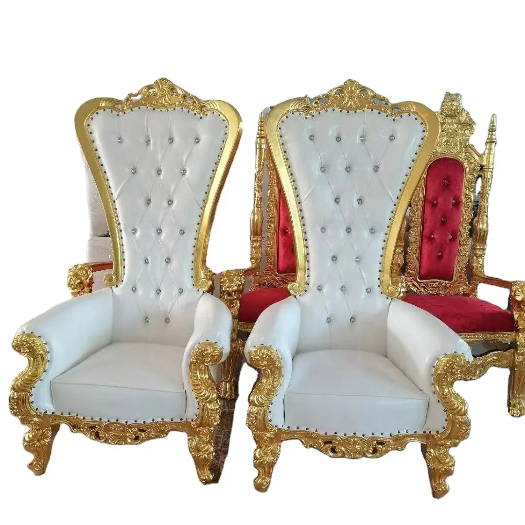 Chaises Offre Spéciale de mariage en bois à dos élevé, chaises royales blanches Chaises de mariage de luxe de trône d'or de mariage