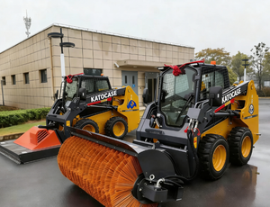 PENGIRIMAN GRATIS KATOCASE Pabrik Skid Steer China 3 ton Mesin Yuchai EPA 36800W <span class=keywords><strong>Bucket</strong></span> 0.45m Radius Putar Pendek Wheel <span class=keywords><strong>Loader</strong></span>. - Product Image 3