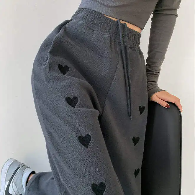 2024 printemps brodé amour sport pantalon décontracté droit large jambe pantalon femmes cordon taille haute ample Vintage polaire