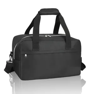 ज़िपर और हैंडल वाले हल्के डफ़ल वीकेंड बैग के साथ बड़े स्पोर्ट्स पैक करने योग्य ट्रैवल ओवरनाइट बैग